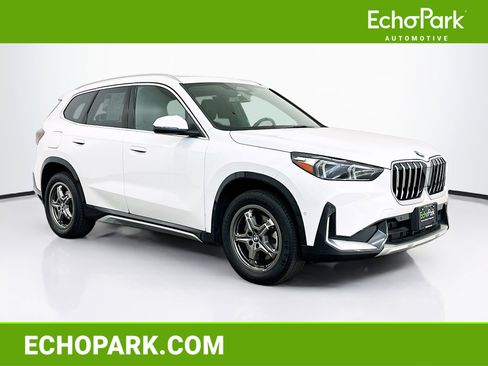 Used 2025 BMW X1 xDrive28i image 1