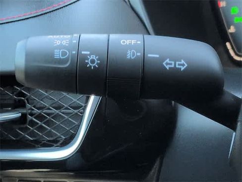 Certified 2025 Acura ADX A-Spec image 29