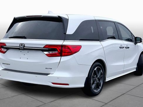 Used 2023 Honda Odyssey Elite image 13