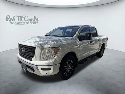 Used 2024 Nissan Titan SV w/ SV Convenience Package