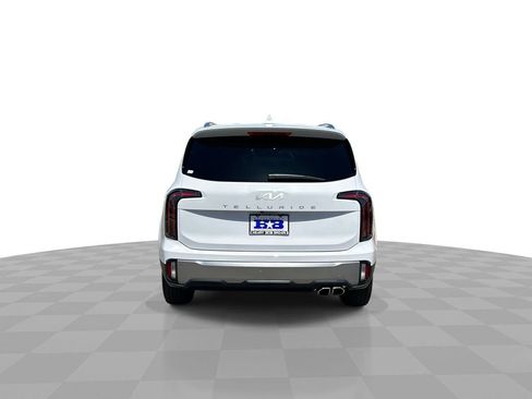 Used 2025 Kia Telluride EX image 7