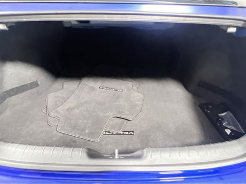 Used 2024 Hyundai Elantra SEL FWD image 34