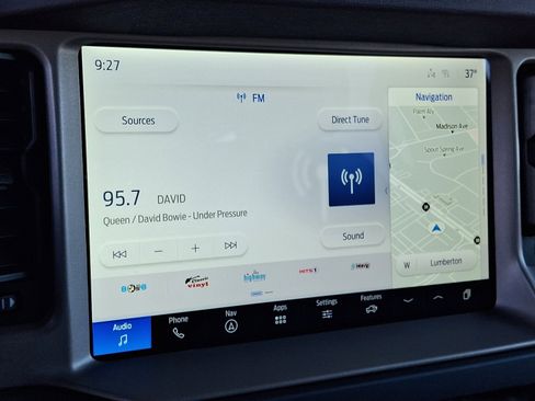 Used 2025 Ford Bronco Outer Banks image 18