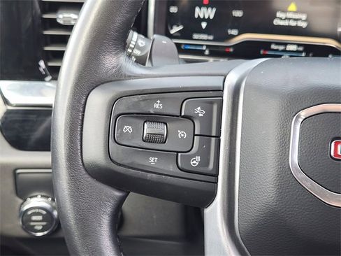 Used 2023 GMC Sierra 1500 SLT image 27