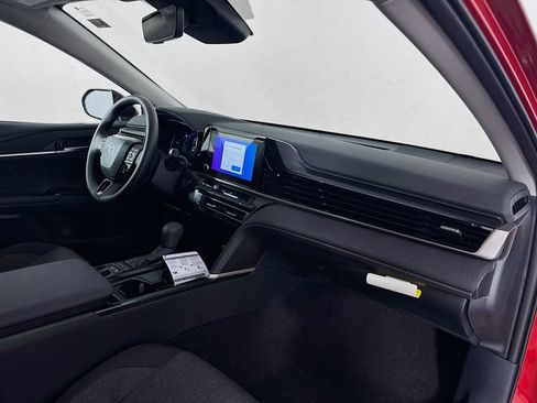 New 2026 Toyota Camry LE FWD image 30