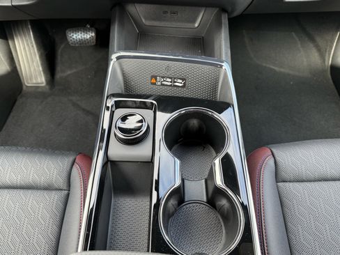 New 2026 Chevrolet Equinox RS w/ Convenience Package III FWD image 19