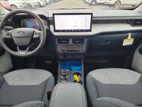 New 2026 Ford Maverick XLT AWD/4WD image 11