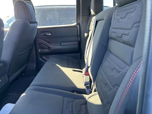 Used 2025 Nissan Frontier PRO-4X w/ Black Accent Package image 40