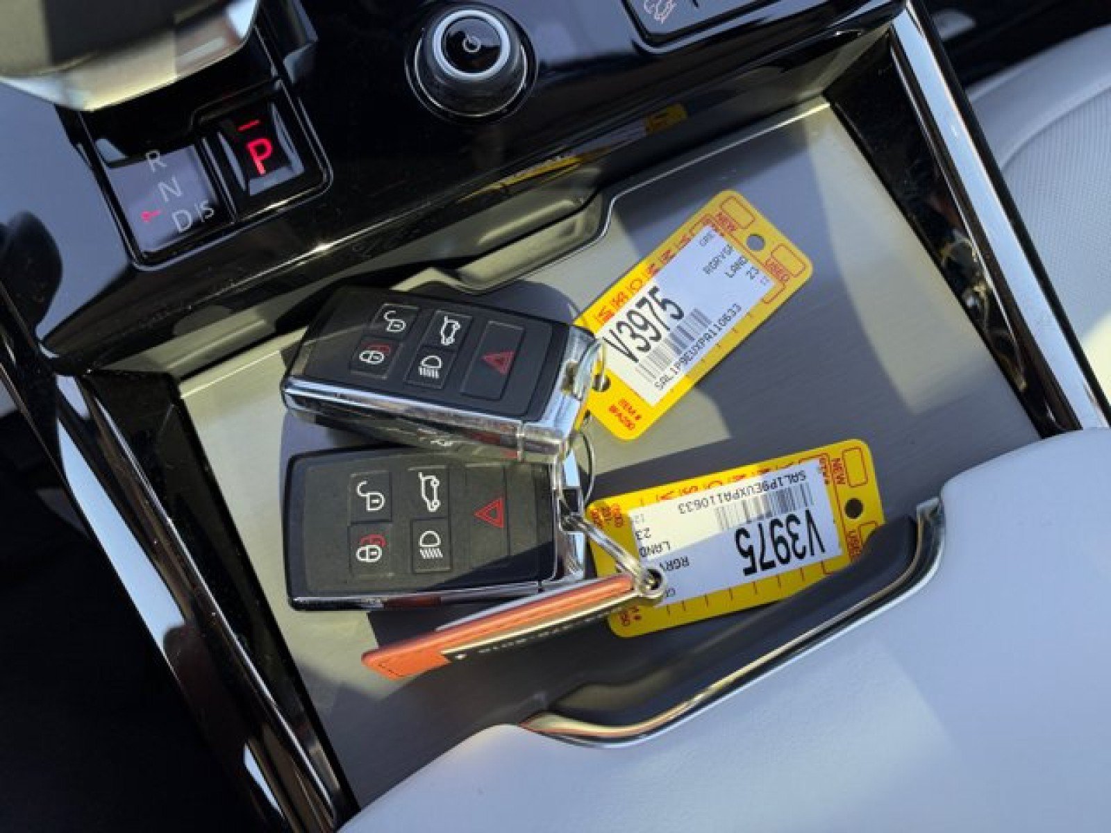 Used 2023 Land Rover Range Rover Sport SE AWD/4WD image 21