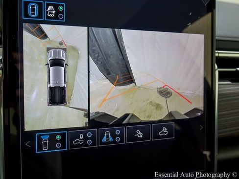 New 2025 GMC Sierra EV Denali image 16