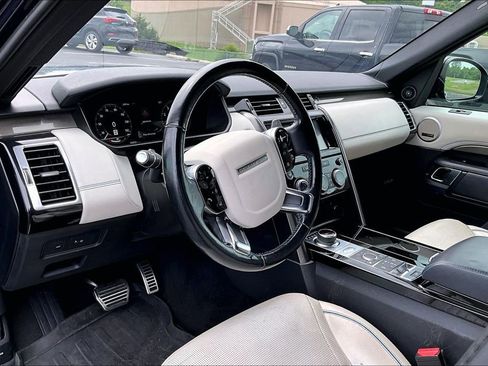 Used 2019 Land Rover Discovery HSE AWD/4WD image 5