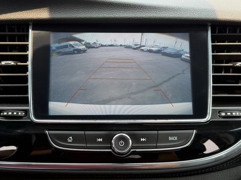 Used 2020 Buick Encore Essence FWD image 13