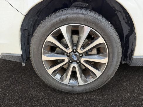 Used 2017 Subaru Forester 2.0XT Premium AWD/4WD image 14