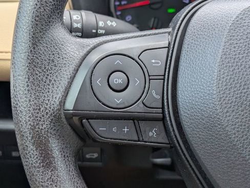Used 2019 Toyota RAV4 XLE FWD image 29