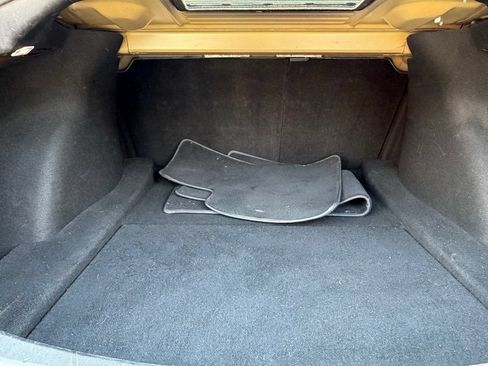 Used 2018 Tesla Model 3 Long Range RWD image 18