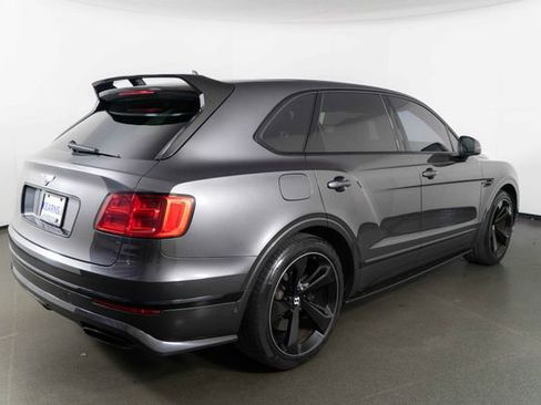 Used 2018 Bentley Bentayga AWD/4WD image 8