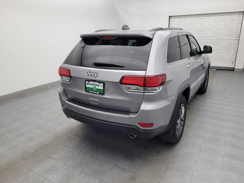 Used 2020 Jeep Grand Cherokee Limited w/ Luxury Group II RWD image 7