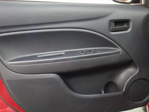 Used 2015 Mitsubishi Mirage DE image 18