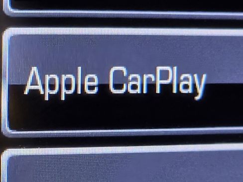 Used 2016 Chevrolet Silverado 1500 LTZ Z71 image 4