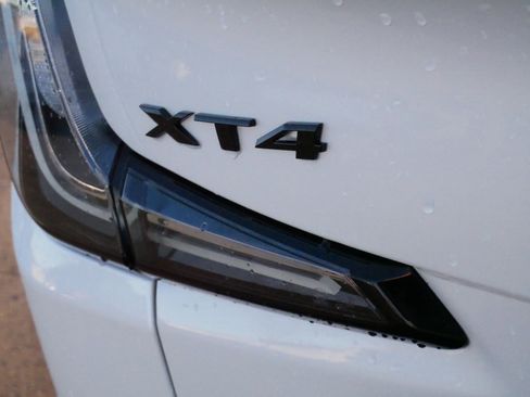 Used 2024 Cadillac XT4 Sport image 17