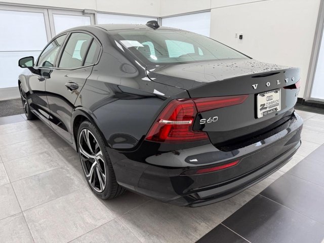 Used 2024 Volvo S60 B5 Ultimate w/ Climate Package AWD/4WD image 4