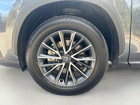 Used 2025 Lexus NX 250 FWD w/ Towing Package (2000 Lbs) image 42