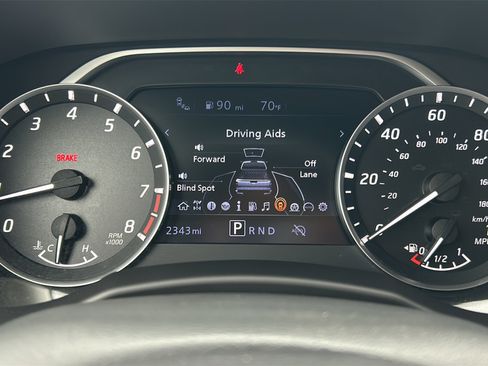 Used 2025 Nissan Frontier SV w/ SV Convenience Package RWD image 25