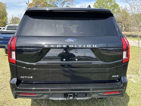 Used 2025 Ford Expedition Max Active image 14