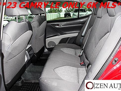 Used 2023 Toyota Camry LE image 30