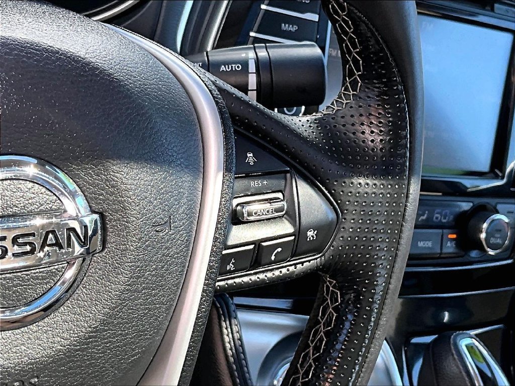 Used 2016 Nissan Maxima Platinum FWD image 19