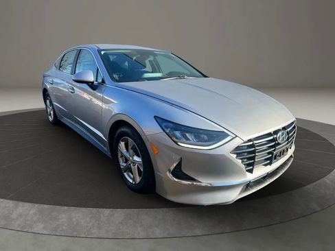 Used 2021 Hyundai Sonata SE image 3