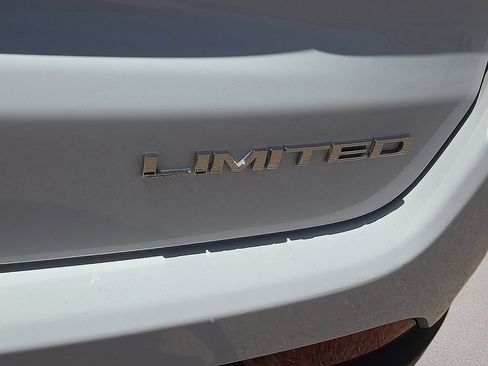 Used 2025 Jeep Compass Limited AWD/4WD image 19