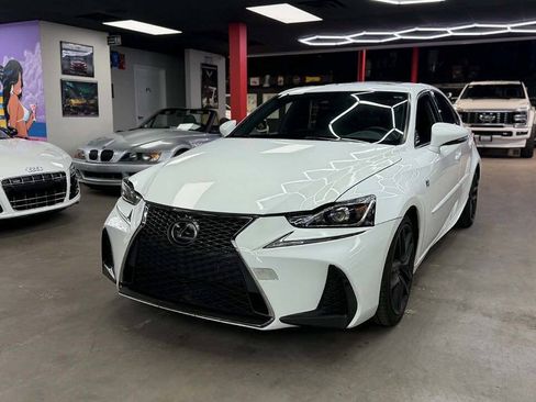 Used 2018 Lexus IS 300 F Sport w/ F Sport Package RWD image 1