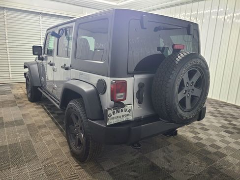 Used 2016 Jeep Wrangler Unlimited Sport image 10