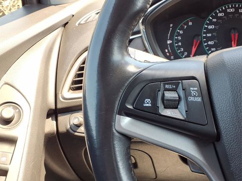 Used 2020 Chevrolet Trax LT w/ Redline Edition FWD image 14