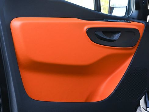 Used 2023 Mercedes-Benz Sprinter 3500 image 13