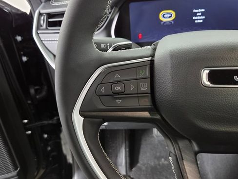 New 2026 Jeep Grand Cherokee Limited AWD/4WD image 16