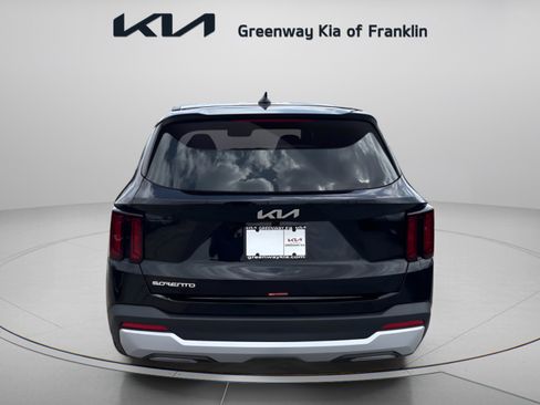 New 2026 Kia Sorento LX FWD image 6