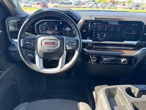 Certified 2023 GMC Sierra 1500 Elevation w/ LPO, Elevation Black Package AWD/4WD image 22