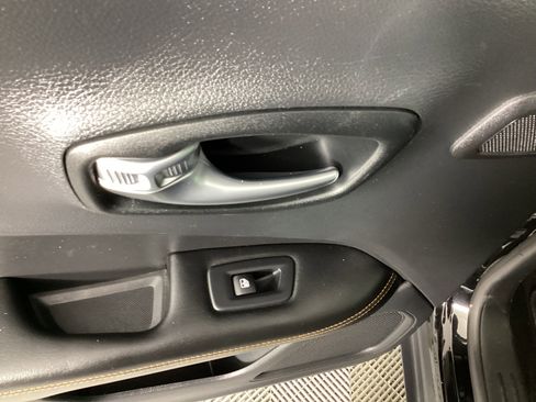 Used 2021 Jeep Compass Limited w/ Sun and Sound Group image 29