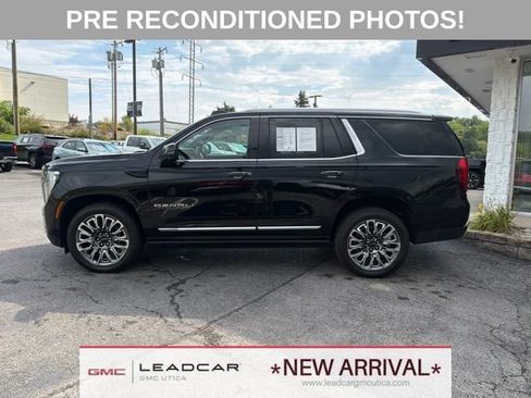 Used 2025 GMC Yukon Denali w/ Sun & Power Step Package AWD/4WD image 2