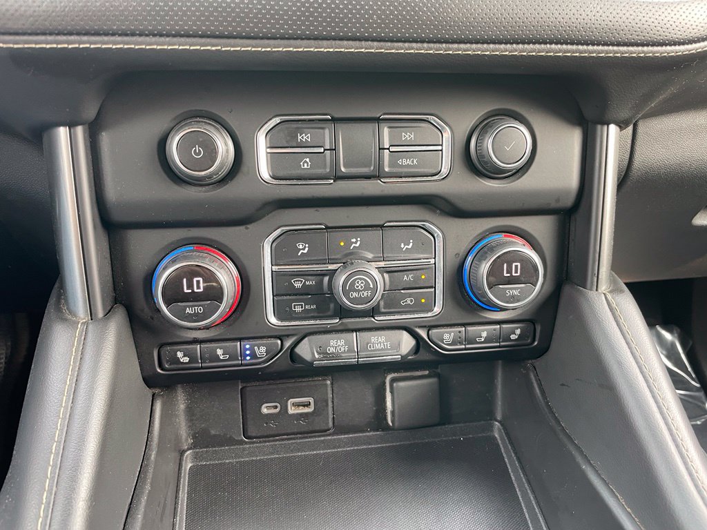 Used 2022 Chevrolet Tahoe Premier AWD/4WD image 13