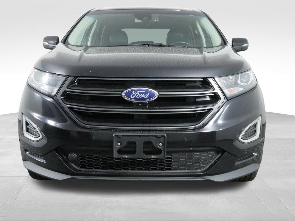 Used 2018 Ford Edge Sport w/ Equipment Group 401A AWD/4WD image 3