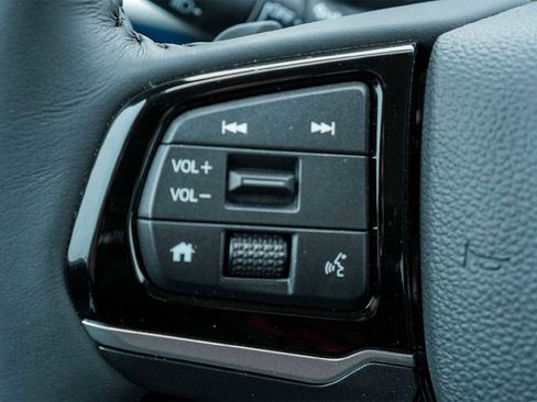 Used 2026 Honda Odyssey Touring image 25