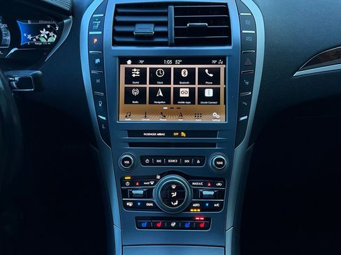 Used 2019 Lincoln MKZ Reserve w/ Luxury Package image 25