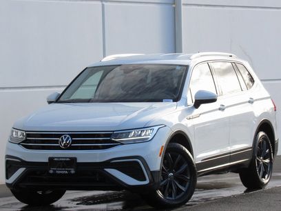 Used 2024 Volkswagen Tiguan SE