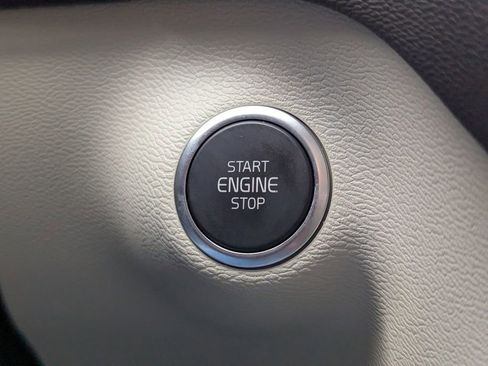 Certified 2026 Volvo XC40 B5 Plus w/ Protection Package Premier image 29