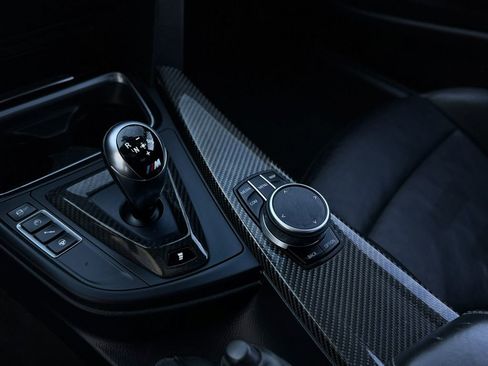 Used 2018 BMW M4 Coupe image 31