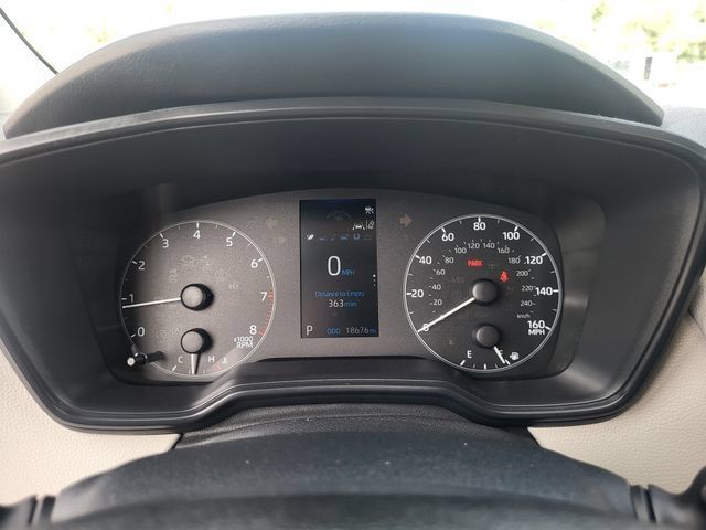 Used 2024 Toyota Corolla LE FWD image 13
