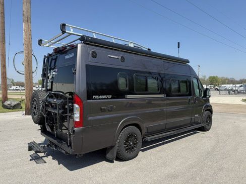 Used 2021 RAM ProMaster 3500 w/ Premium Appearance Group image 6